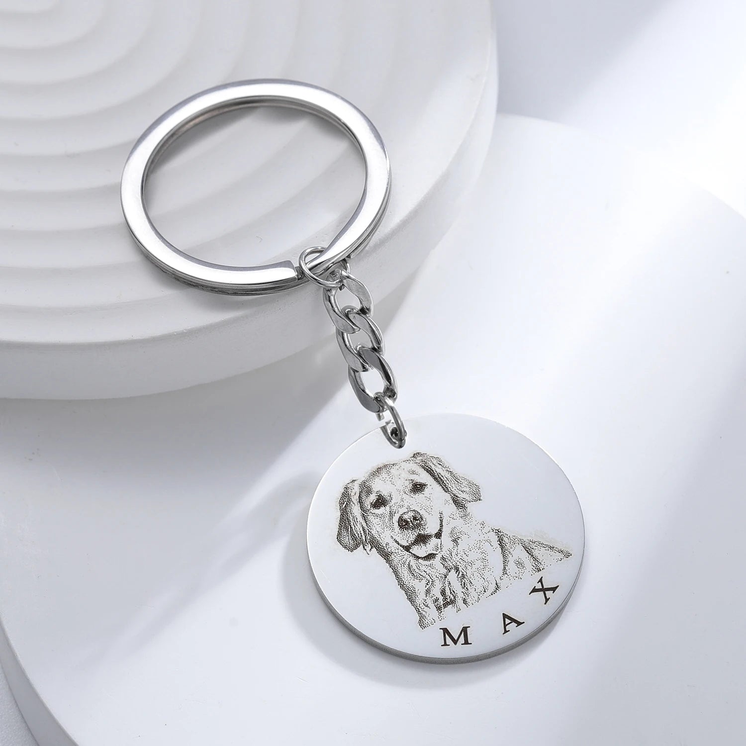 Personalized Pet Portrait Necklace – A Heartfelt Tribute to Your Furry Friend